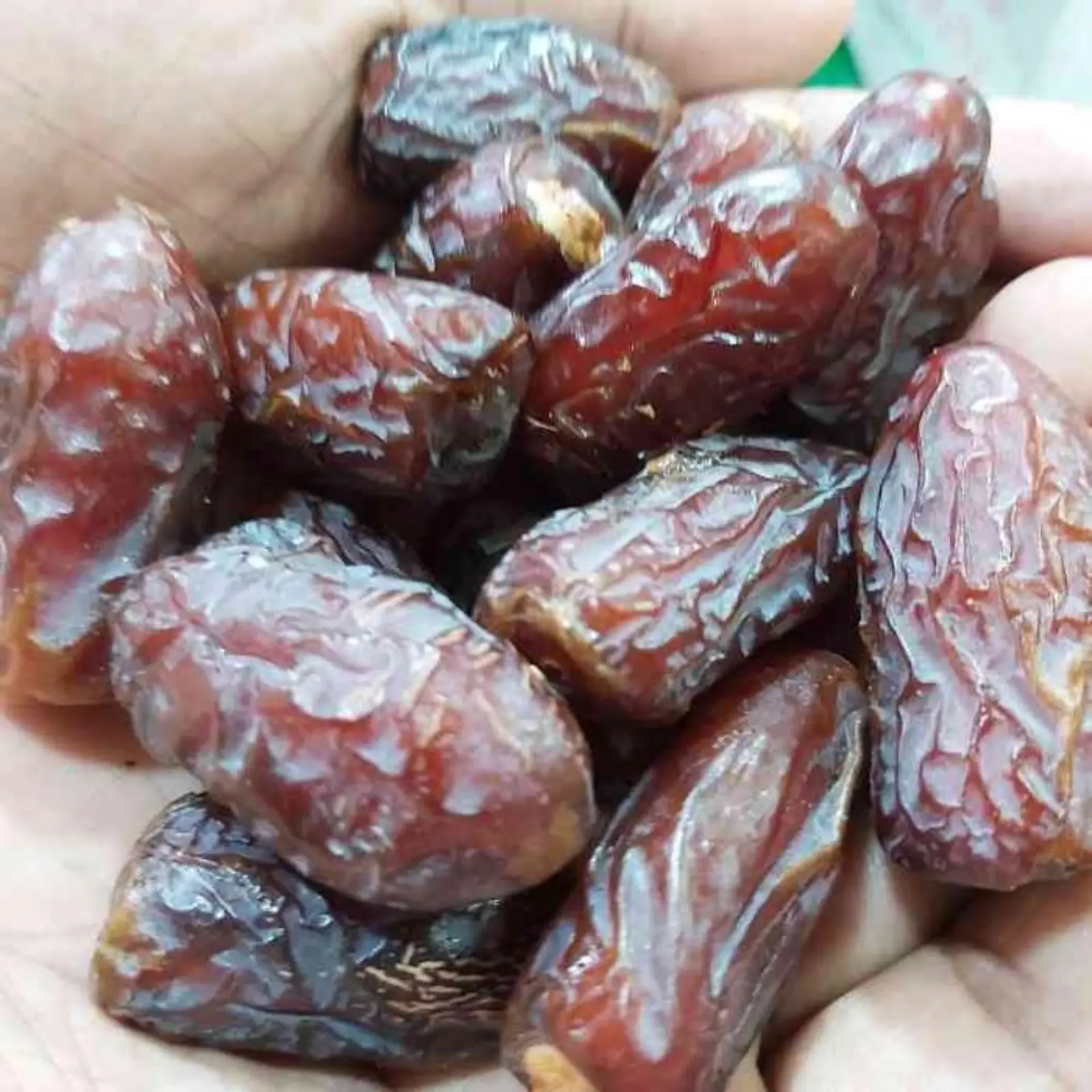 Api Mriyam Adom Mariyam Dates/ Moriyom Khejur- 1 kg